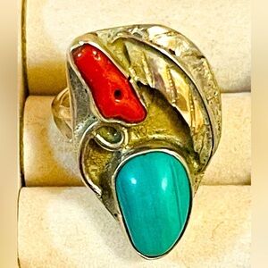 Vtg native American Navajo Sterling Silver Turquoise Coral Ring Sz 9.5